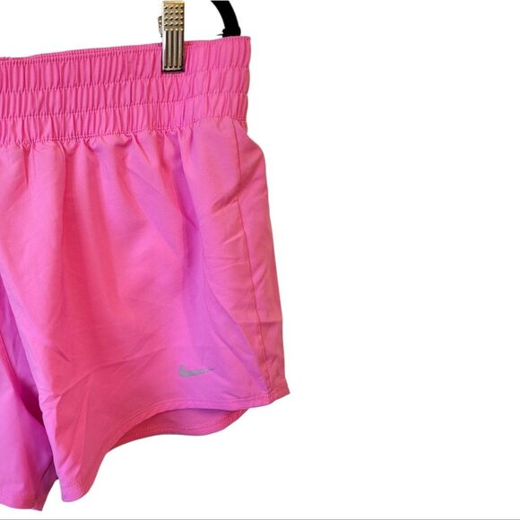 Nike Dri-Fit Women's Neon Pink Running Shorts Size XL NWT - Picture 4 of 7